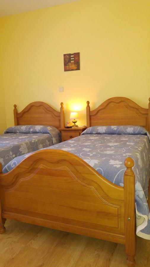 La Portela de Valcarce Hostal El Peregrino المظهر الخارجي الصورة