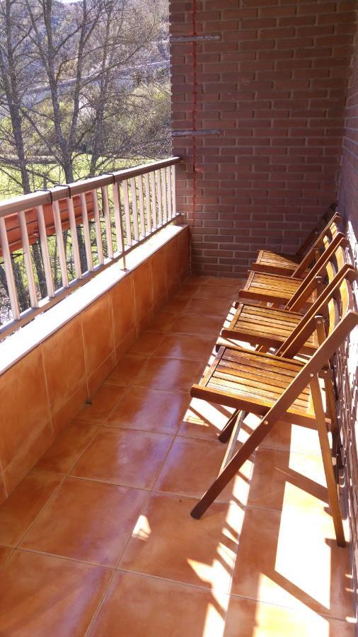 La Portela de Valcarce Hostal El Peregrino المظهر الخارجي الصورة